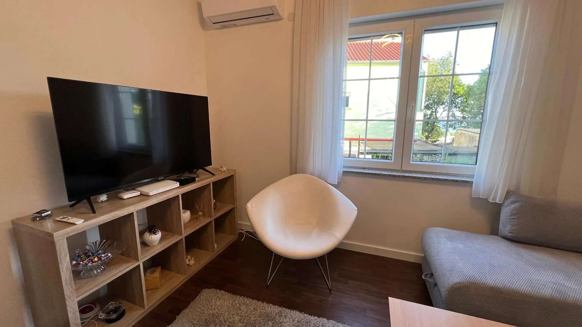 Apartment Lucija 