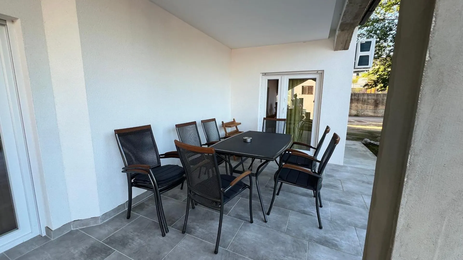 Apartment Lucija 