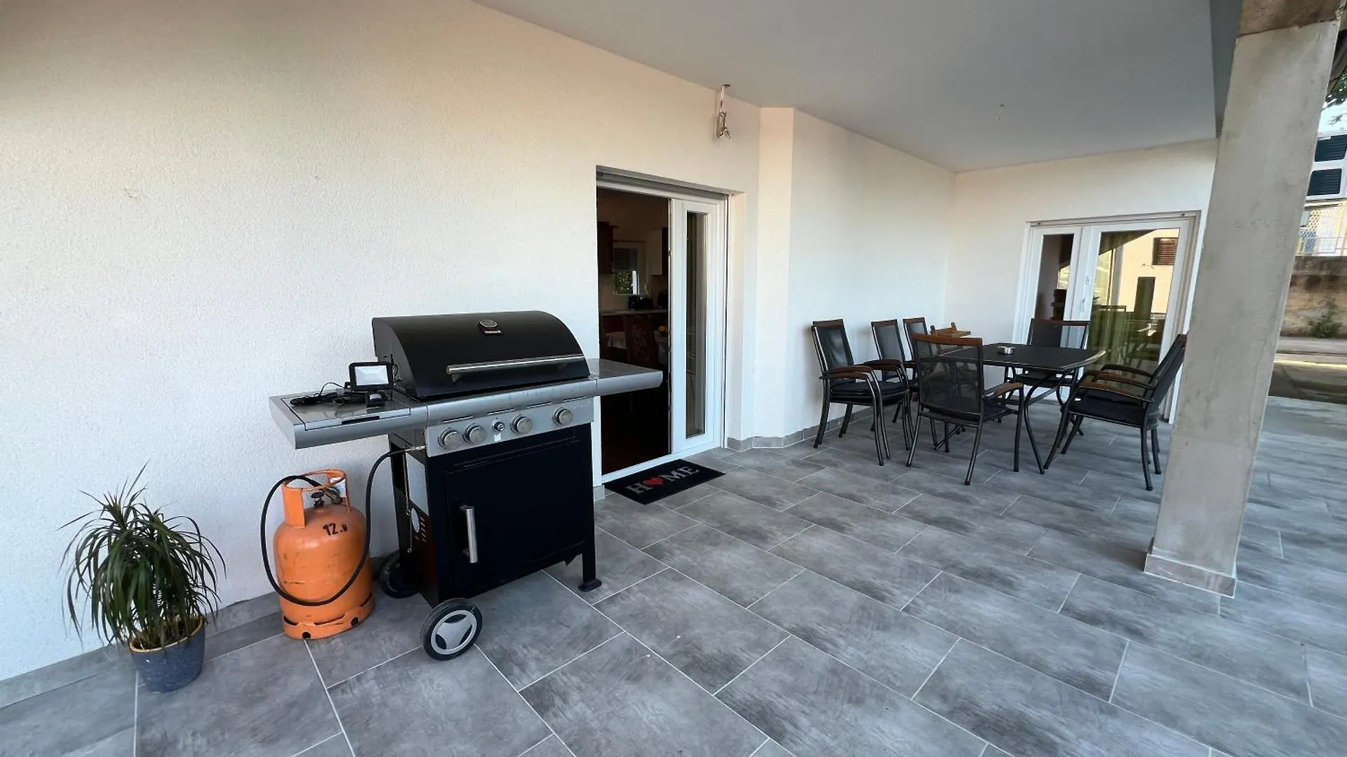 Apartment Lucija 